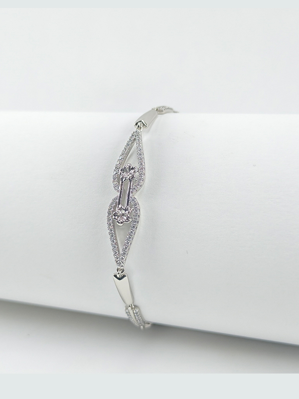 Xuping | Infinite Teardrop Pavé Statement Bracelet
