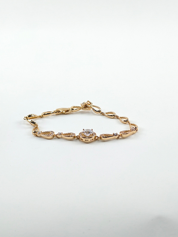 Xuping Golden Halo Solitaire Bracelet - Image 4